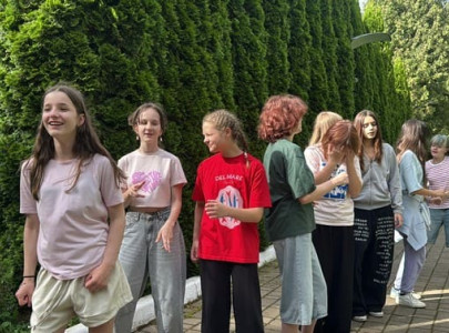 Бер. Роща, 22 – 30 Июня, Исследователи Вселенной